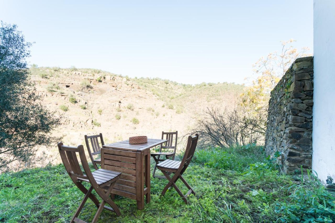 Casa De Las Letrinas Baja, 2 Habt 5 Mas 1 Pers Max Chimenea Con Horno Puerto de la Laja Extérieur photo